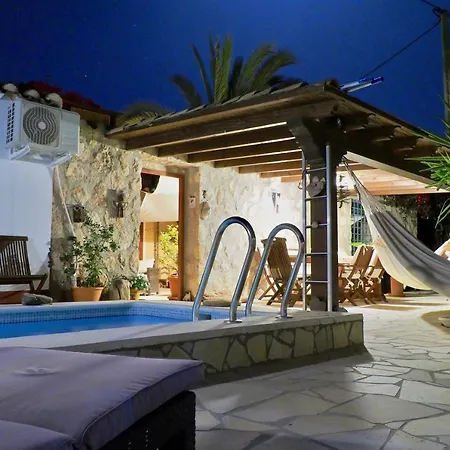 Separates Dachterrassen-zimmer Mit Privatpool Frühstückspension El Largo